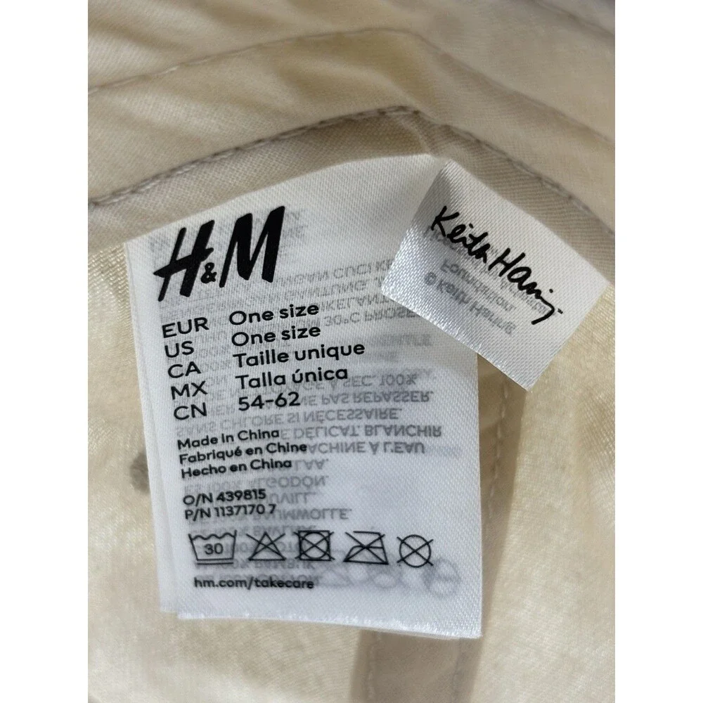 Keith Haring HM Hat Beige Cotton Dancing Figure Red Heart Dad Cap